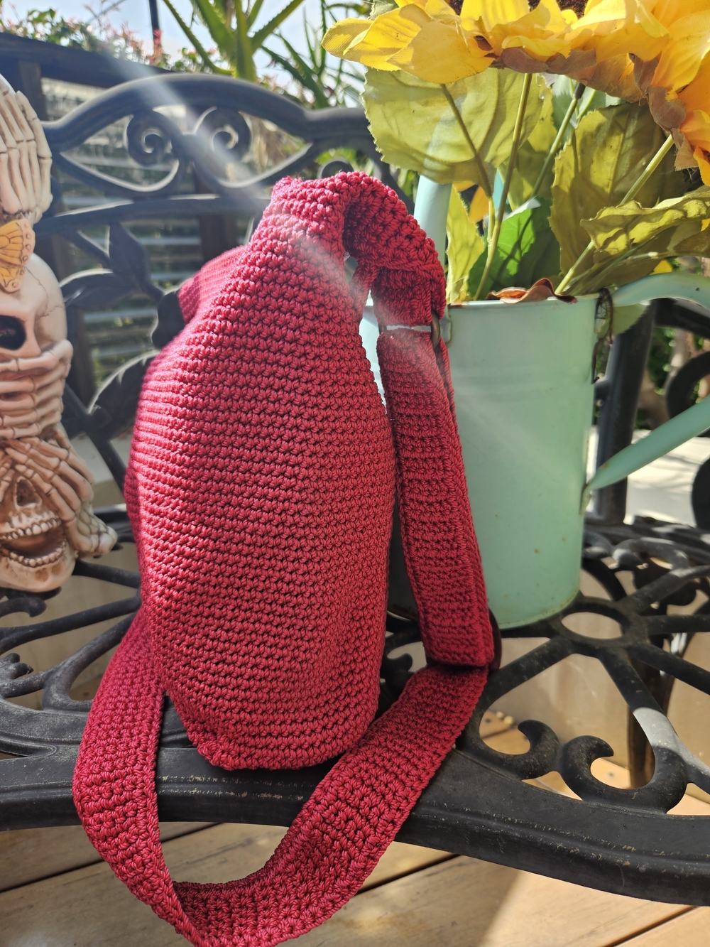The Sak Handwoven Red Crossbody Bag - Picture 3 of 5